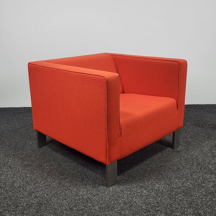 Lensvelt Fauteuil - Rood (b) | OUTLET 25573, Huis en Inrichting, Fauteuils, Stof, 50 tot 75 cm, 75 tot 100 cm, Ophalen
