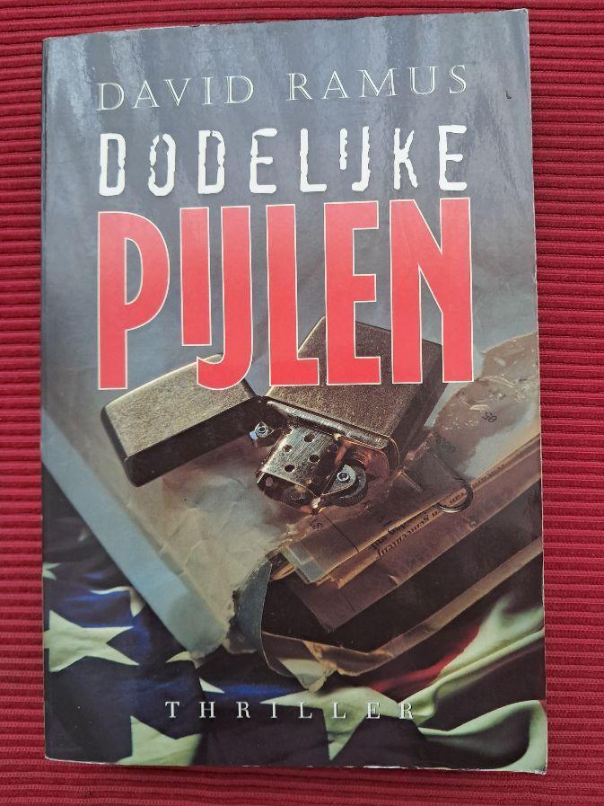 Dodelijke pijlen : David Ramus, Boeken, Thrillers, Zo goed als nieuw, Ophalen of Verzenden