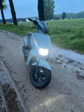 Peugot kisbee beschikbaar voor biedingen