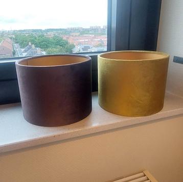 2 mooie verwisselbare kapjes beschikbaar voor biedingen