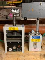 Vulkaniseerpers & Wasinjectie Machine