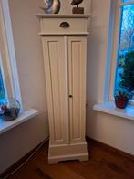 Leuke CD DVD OPBERGKAST gaat weg wegens overbodig, Ophalen, 200 cm of meer, 50 tot 100 cm, Zo goed als nieuw