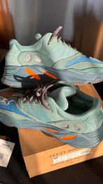 MOET WEG .. adidas yeezy azure, Kleding | Heren, Schoenen, Overige kleuren, Ophalen of Verzenden, Adidas Yeezy, Sneakers of Gympen