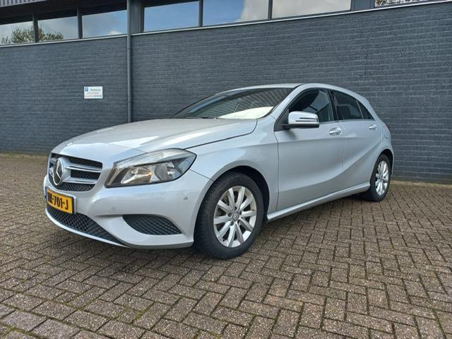 Mercedes-Benz A-klasse 180 airco cruis leder navi autom 2x P, Auto's, Mercedes-Benz, Bedrijf, Te koop, A-Klasse, ABS, Airbags