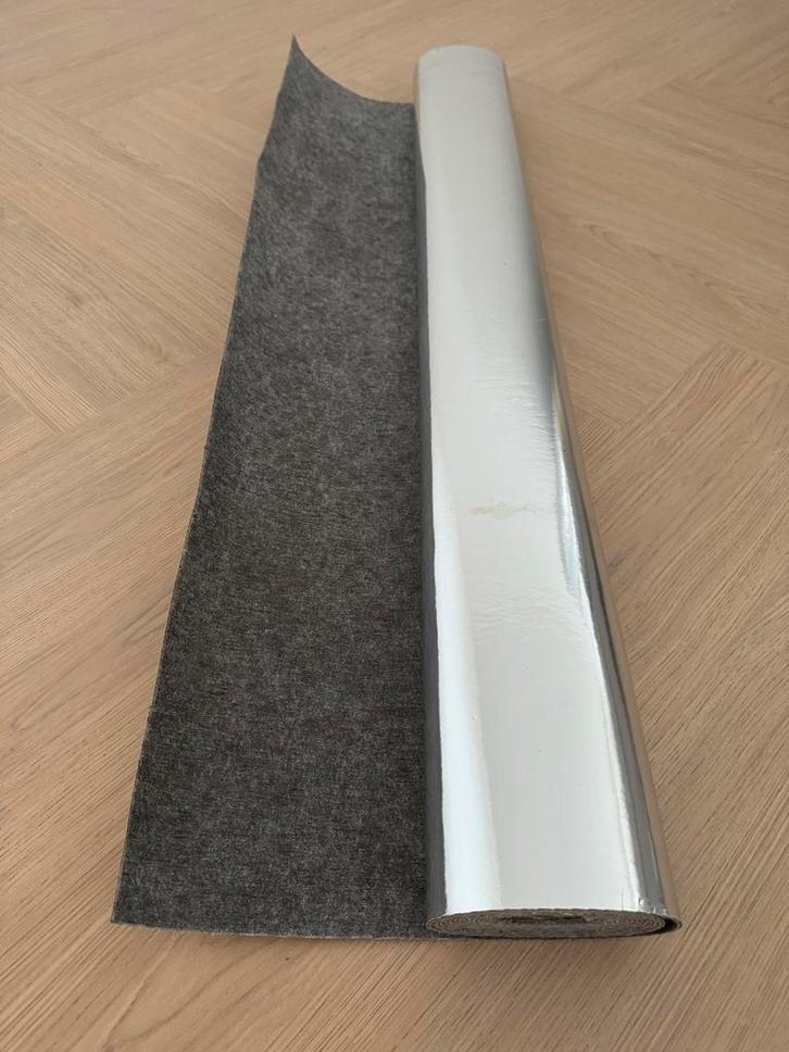 Restant ca. 3,30 m over Maclean Iso Sound ondervloer 2mm, Doe-het-zelf en Verbouw, Isolatie en Afdichting, Zo goed als nieuw, Overige materialen