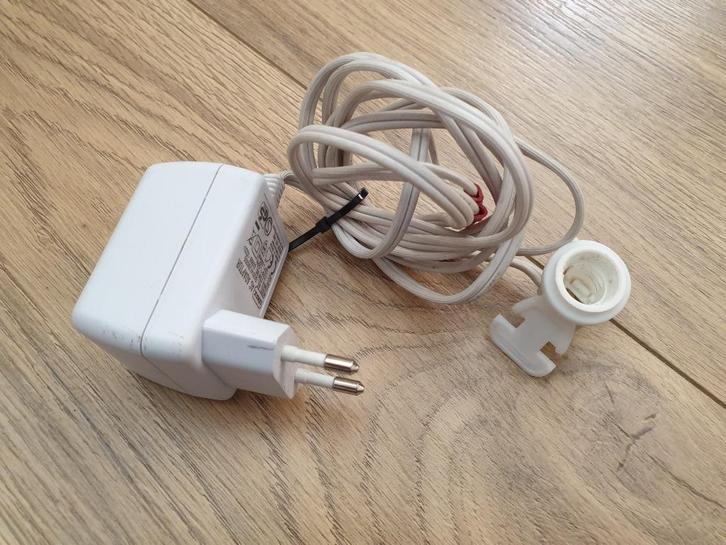 Adapter met fitting voor lampje voor o.a Lemax, Dickensville, Diversen, Kerst, Gebruikt, Ophalen of Verzenden