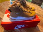 Nike Boots - Maat 42 Nieuwe, Ophalen of Verzenden, Zo goed als nieuw, Bruin