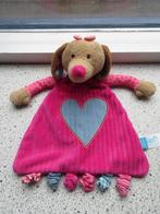 Knuffeldoek hond Daisy merk Lief Lifestyle roze + blauw hart, Ophalen of Verzenden, Zo goed als nieuw, Hond