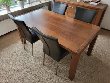 Eetkamertafel, notenfineer, zware kwaliteit, 170x90 cm beschikbaar voor biedingen