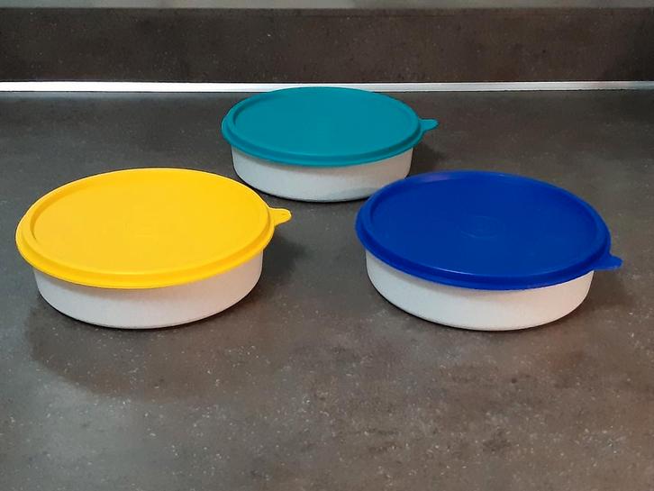 Tupperware trio voorraad / ruimte kommen nieuwstaat, Huis en Inrichting, Keuken | Tupperware, Ophalen of Verzenden