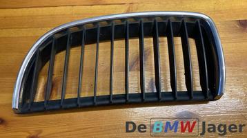 Grill links zwart chroomrand BMW 3-serie E90 E91 51137120007 beschikbaar voor biedingen