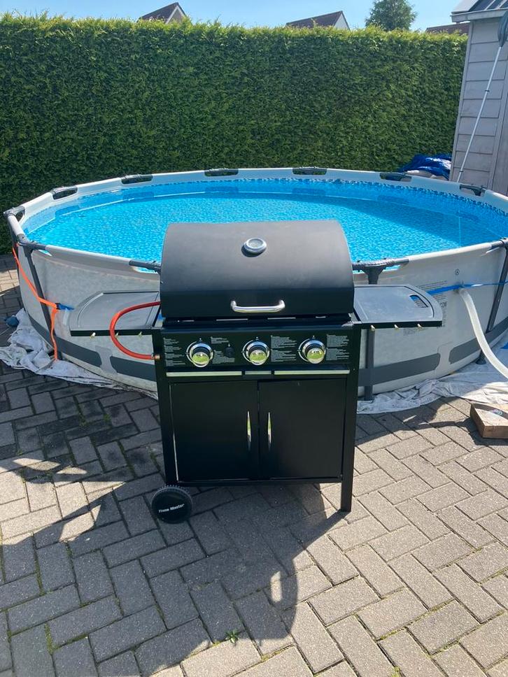 Flame Master Gasbarbecue – Maak van elke zomerdag een feest, Tuin en Terras, Gasbarbecues, Gebruikt, Ophalen