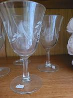 4 vintage geslepen wijnglazen, Verzamelen, Heikant 21 Kaatsheuvel, Overige typen, Belle Vieille Brocante, Ophalen of Verzenden