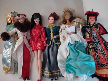 Verzamel barbie poppen mattel fashiondolls vintagetoys  beschikbaar voor biedingen