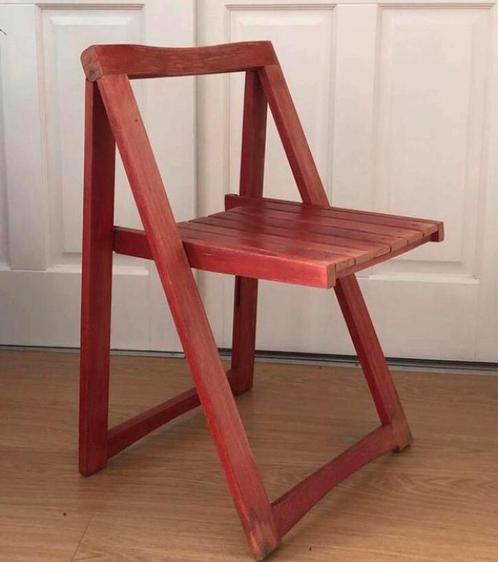Trieste klapstoel Aldo Jacober voor Alberto Bazzani  Italy, Huis en Inrichting, Stoelen, Zo goed als nieuw, Eén, Hout, Rood, Ophalen of Verzenden