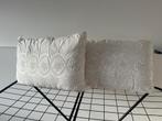 Riviëra Maison kussens 2 st, Huis en Inrichting, Woonaccessoires | Kussens, Ophalen, Gebruikt, Wit, Rechthoekig