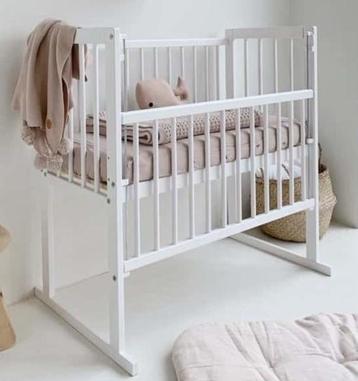 Bijzetwieg/cosleeper Lilly Petite Amélie wit hout beschikbaar voor biedingen