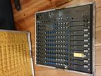 Solton SMB 8/2 mixer in Flightcase, Muziek en Instrumenten, Mengpanelen, Ophalen, Gebruikt