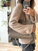 Schoudertas van echt leer in taupe van Little Green Bag, Ophalen of Verzenden, Zo goed als nieuw, Zwart, Leer