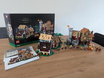 Lego Middeleeuws stadsplein 10332 beschikbaar voor biedingen