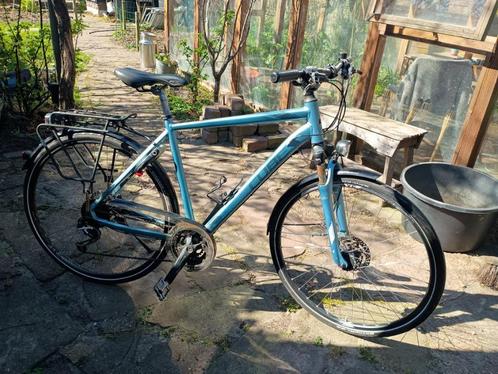 Cube GTS Touring trekking bike, Fietsen en Brommers, Fietsen | Heren | Sportfietsen en Toerfietsen, Gebruikt, Overige merken, Meer dan 20 versnellingen