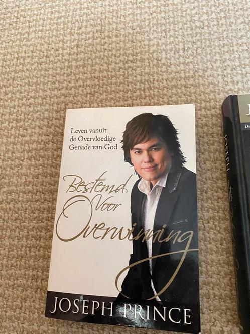 Joseph Prince - Bestemd Voor Overwinning, Boeken, Godsdienst en Theologie, Zo goed als nieuw, Ophalen of Verzenden