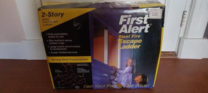 vluchtladder van First Alert, Doe-het-zelf en Verbouw, Ladders en Trappen, Nieuw, Ladder, Minder dan 2 meter, Ophalen