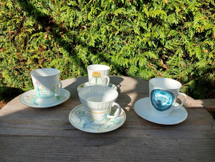 Russisch porselein-Vintage kop en schotels - diverse designs, Antiek en Kunst, Antiek | Porselein, Ophalen