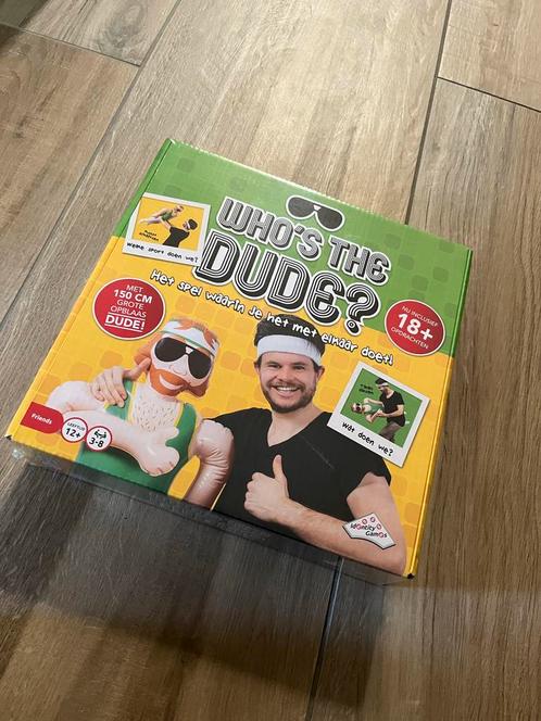 Who's the Dude? Bordspel - Nieuw in doos!, Hobby en Vrije tijd, Gezelschapsspellen | Bordspellen, Nieuw, Drie of vier spelers