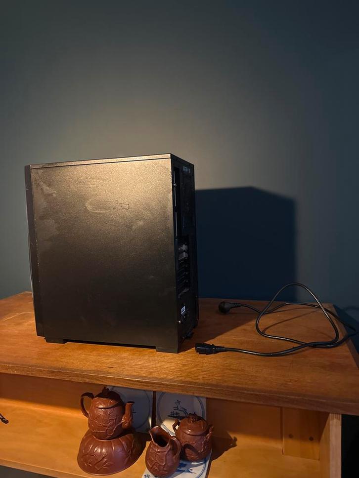 Gaming PC – Ryzen 5 3600 / RX 5700 / 16GB / 1.5TB SSD+HDD, Computers en Software, Desktop Pc's, Zo goed als nieuw, 3 tot 4 Ghz