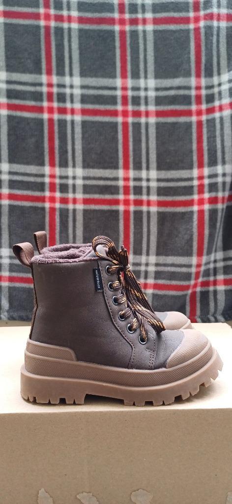 KINDEREN SCHOENEN, Kinderen en Baby's, Kinderkleding | Schoenen en Sokken, Zo goed als nieuw, Schoenen, Jongen of Meisje, Ophalen