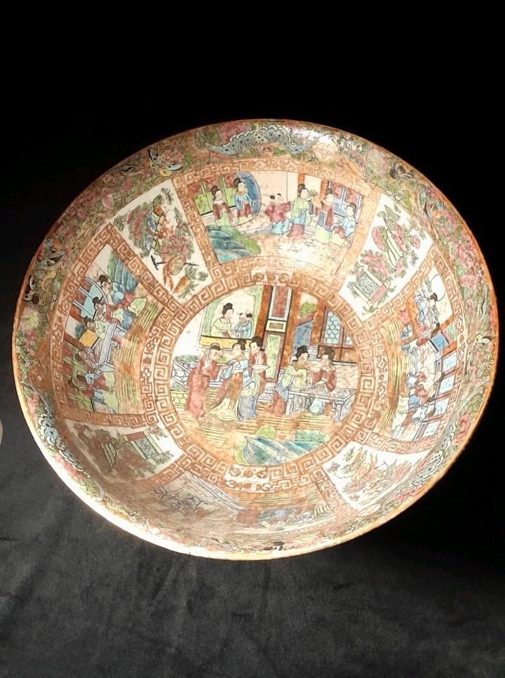 China 19e eeuw Familie Rose Schaal 24k goudkleurig 31 cm, Antiek en Kunst, Antiek | Porselein, Ophalen of Verzenden