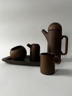 Design serviesset - Theo Potmeer - keramiek, Antiek en Kunst, Antiek | Keramiek en Aardewerk, Ophalen