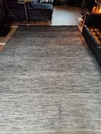 Mooi zwart/wit vloerkleed, Ophalen, Gebruikt, 150 tot 200 cm, Modern