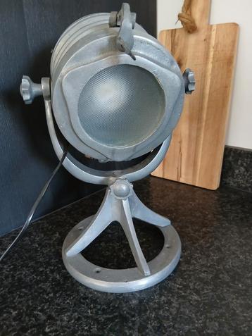 PTMD lamp beschikbaar voor biedingen