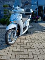 Honda SH300i bj 2019, weinig km,  zeer mooi, showroomstaat, Particulier, Scooter