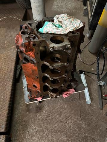 Chevrolet Small Block 400 Motorblok beschikbaar voor biedingen