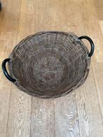 Mooie stevige mand voor haardhout, Huis en Inrichting, Woonaccessoires | Schalen en Manden, Gebruikt, Mand, Rond, Ophalen of Verzenden