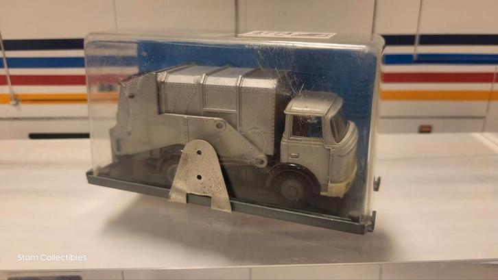 France Jouets Berliet GAK Vuilniswagen, Hobby en Vrije tijd, Modelauto's | 1:50, Zo goed als nieuw, Bus of Vrachtwagen, Overige merken