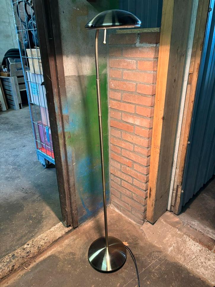 Dimbare Staande Lamp, Huis en Inrichting, Lampen | Vloerlampen, Zo goed als nieuw, 100 tot 150 cm, Metaal, Ophalen