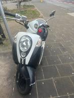 Sym Mio gele plaat €100 mag je komem halen, Ophalen, Gebruikt, Overige modellen, Maximaal 45 km/u