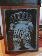 Kunstenaar K-Guy "Cruel Britannia - Her Royal Heinous", Ophalen