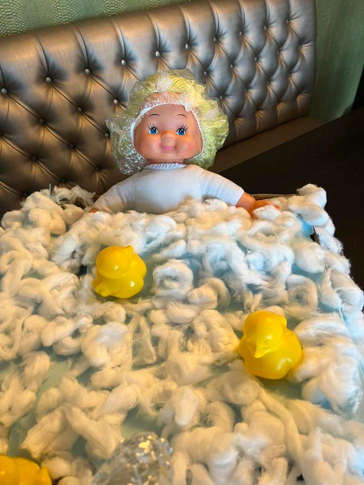 Surprise bad / spa / wellness, Diversen, Sinterklaas, Zo goed als nieuw, Ophalen