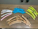 Heleboel kinder kleerhangers - 34 stuks, Kleding | Dames, Kledinghangers, Ophalen of Verzenden, Gebruikt, Hout, Kinderen