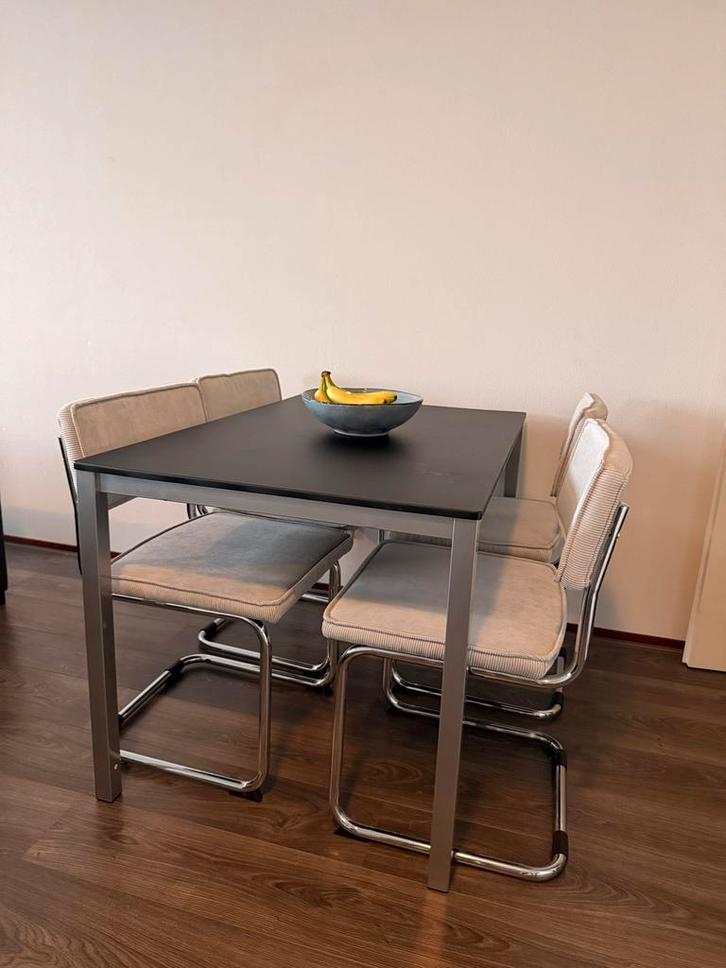 Moderne eettafel, Huis en Inrichting, Tafels | Eettafels, Gebruikt, 50 tot 100 cm, 100 tot 150 cm, Vier personen, Rechthoekig