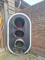 Oude stoplicht met pijlen E27 fitting., Ophalen