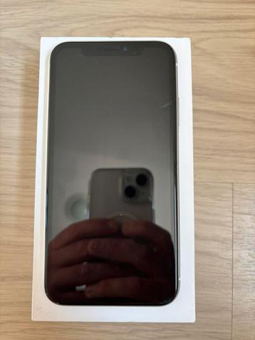 Iphone XR batterijconditie 100% beschikbaar voor biedingen