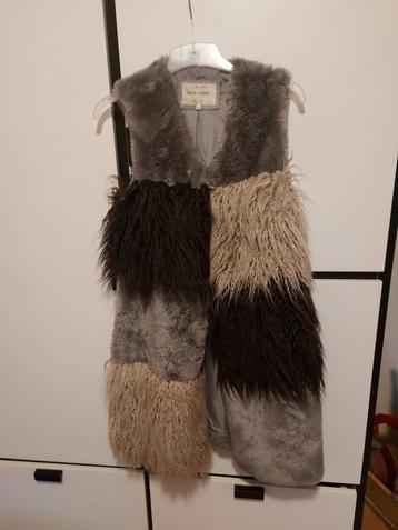 River Island Bodywarmer Maat 36 beschikbaar voor biedingen