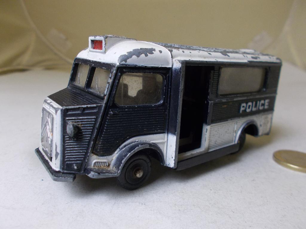 1965 Dinky Toys 566 CITROEN 1200KG CAR DE POLICE (Opknapper), Ophalen of Verzenden, Gebruikt, Bus of Vrachtwagen, Dinky Toys