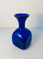 Vintage kobalt blauwe glazen vaas , Italy